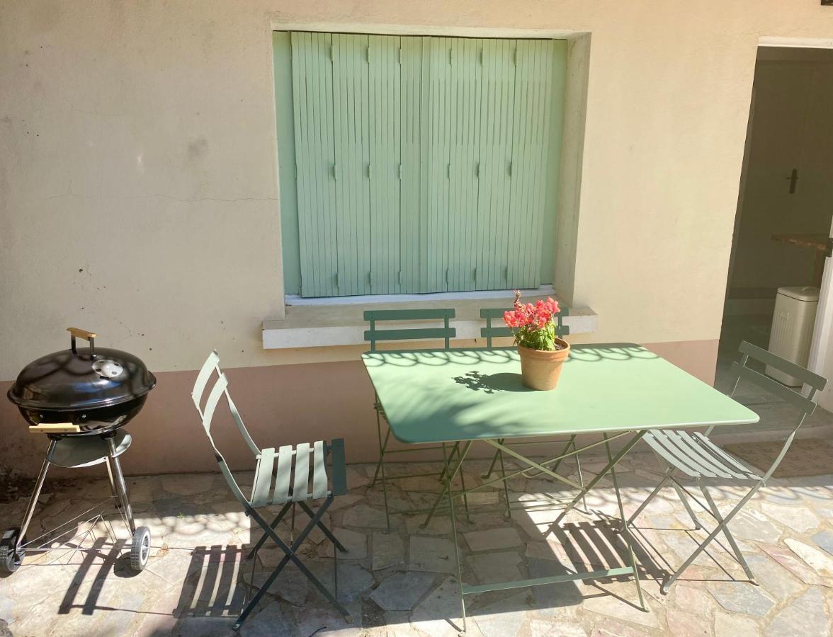 Gite Le Palmier - Perfectly Located Cosy Studio With Private Garden Puissalicon Exteriör bild